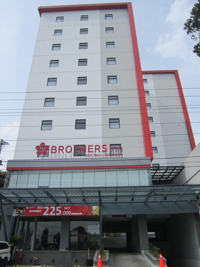 Brothers Inn Sukoharjo Екстер'єр фото