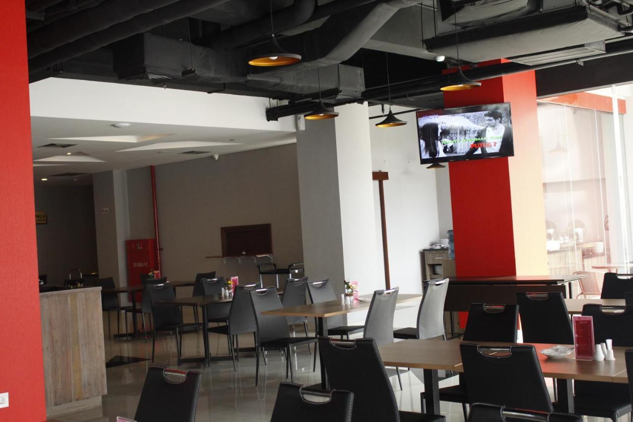 Brothers Inn Sukoharjo Екстер'єр фото